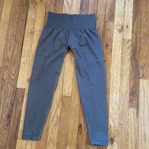 Nvgtn Solid Seamless Leggings